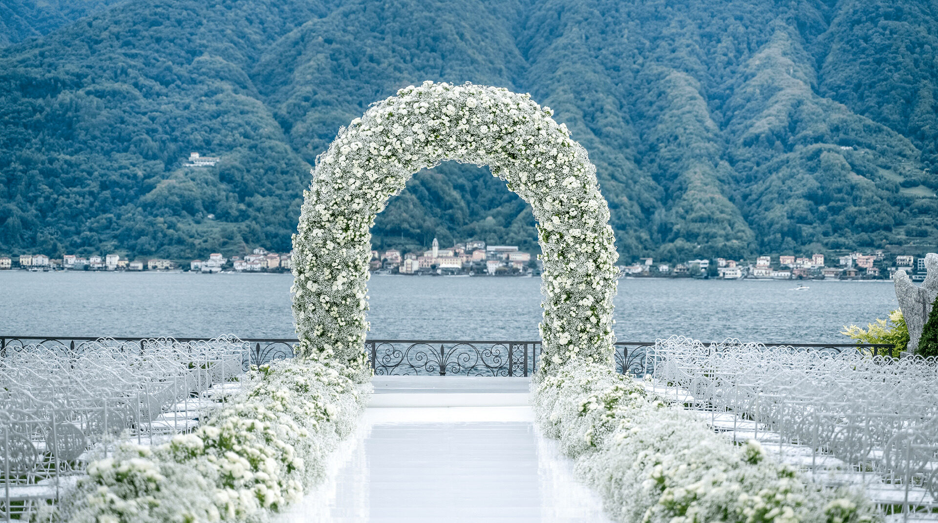 Larry Walshe Studios | Luxury Wedding Flowers