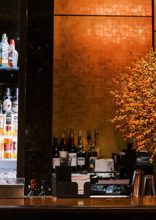 A corporate christmas party at the Ascent Lounge, New York | Weddings in New York | Larry Walshe Studios